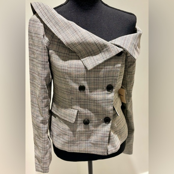 Superdown off shoulder double breasted blazer top - Picture 8 of 9